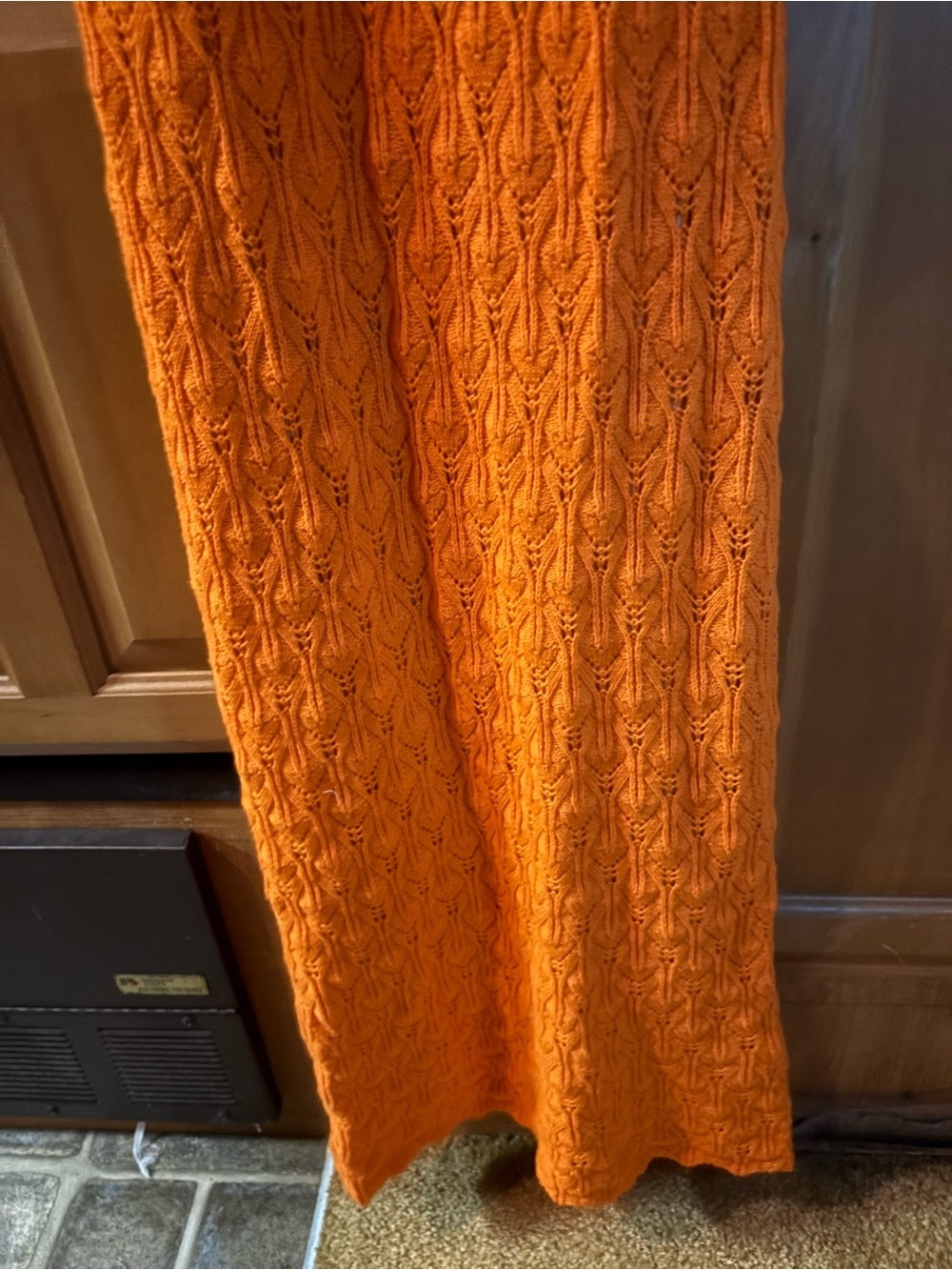 Alice + Olivia Vibrant Orange Cable-Knit Midi sweater Dress - Picture 3 of 5